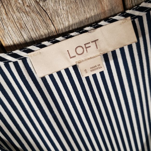 Loft S Women's Blue White Striped V Neck Ruffle Bell Sleeve Blouse Top - Picture 5 of 6